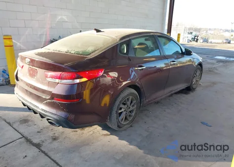 2019 Kia Optima Lx z USA, uszkodzony, nr VIN 5XXGT4L34KG371814